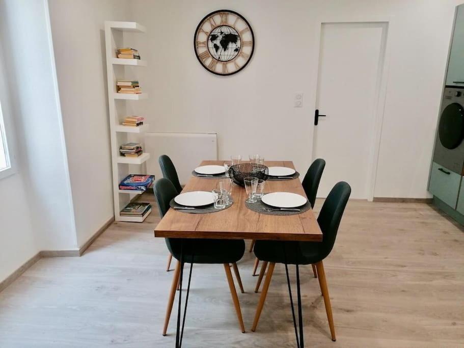 L'Harmonie 72M2 - 2 Chambres Parentales - Rue De La Halle - Hyper Centre ルルド エクステリア 写真